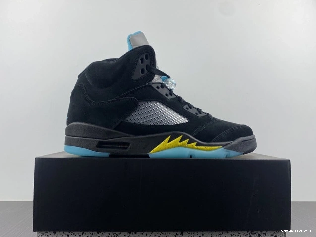 DD0587-047 Jordan Aqua Air 5 1212